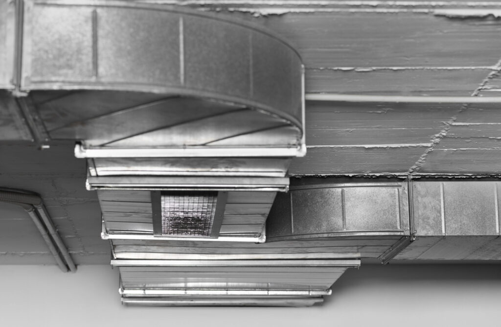 Ducts cleaning